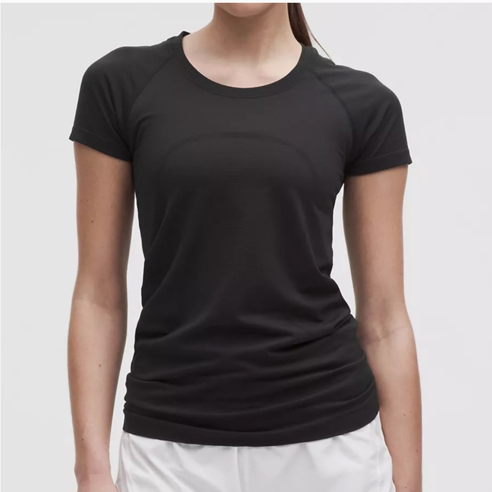 Lululemon Athletica Black Swiftly Tech Short-Sleeve Shirt 2.0 Hip Length